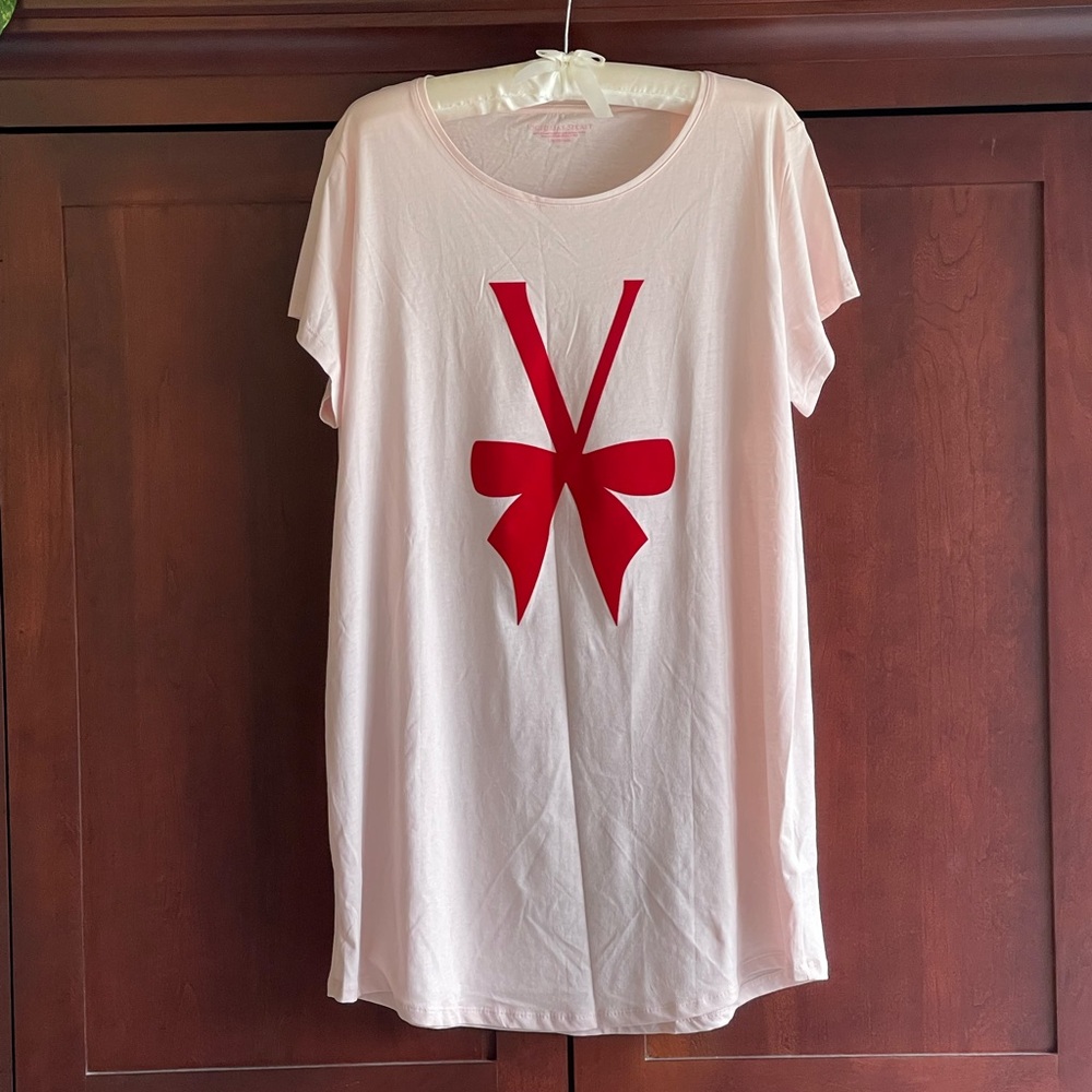 NWT, Victoria’s Secret nightgown, pink, short sleeve, 100% cotton, size Large